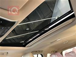 تۆیۆتا لاند کروزەر